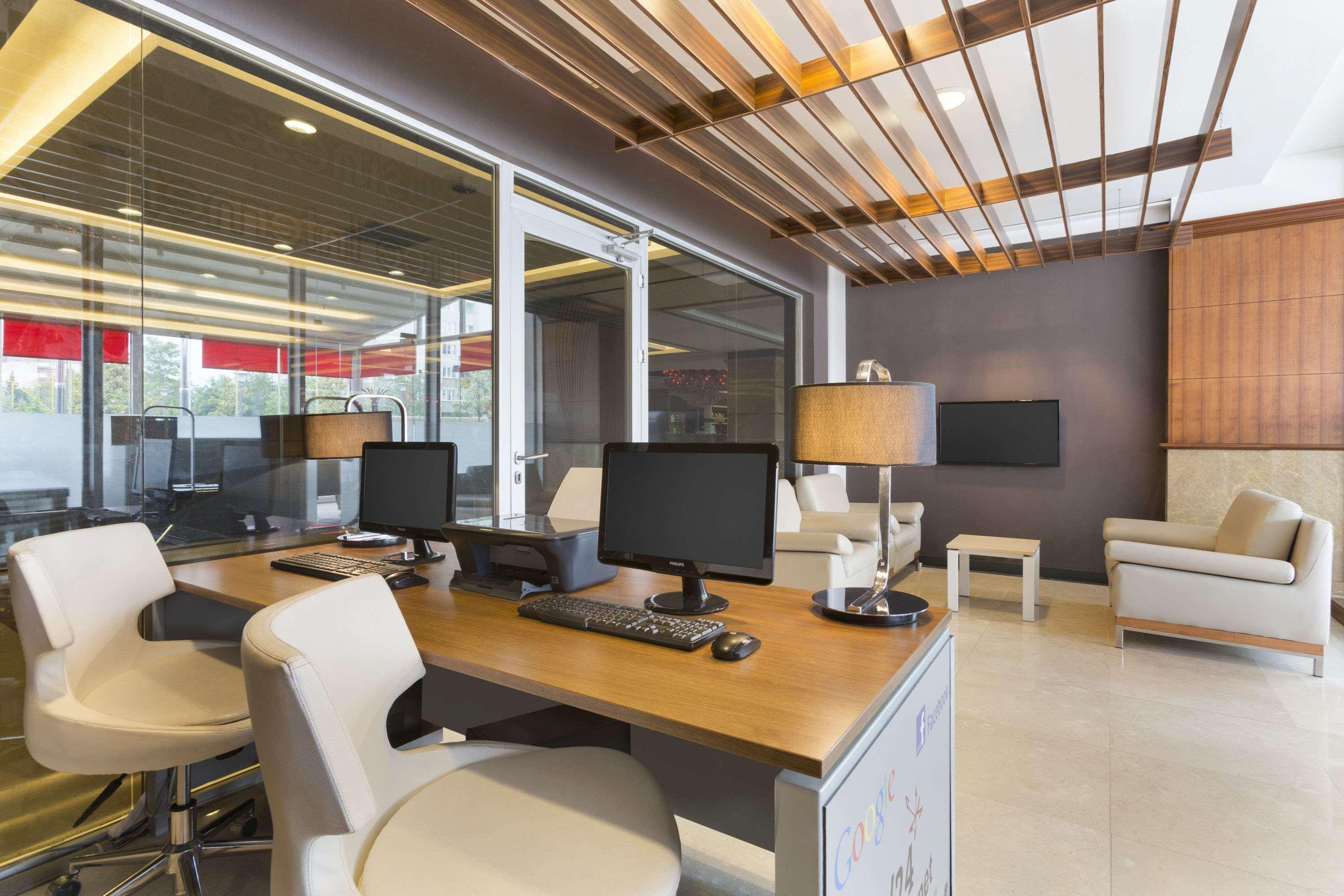 Готель Ramada Plaza By Wyndham Izmit Коджаелі Екстер'єр фото 3D interior rendering of a modern office