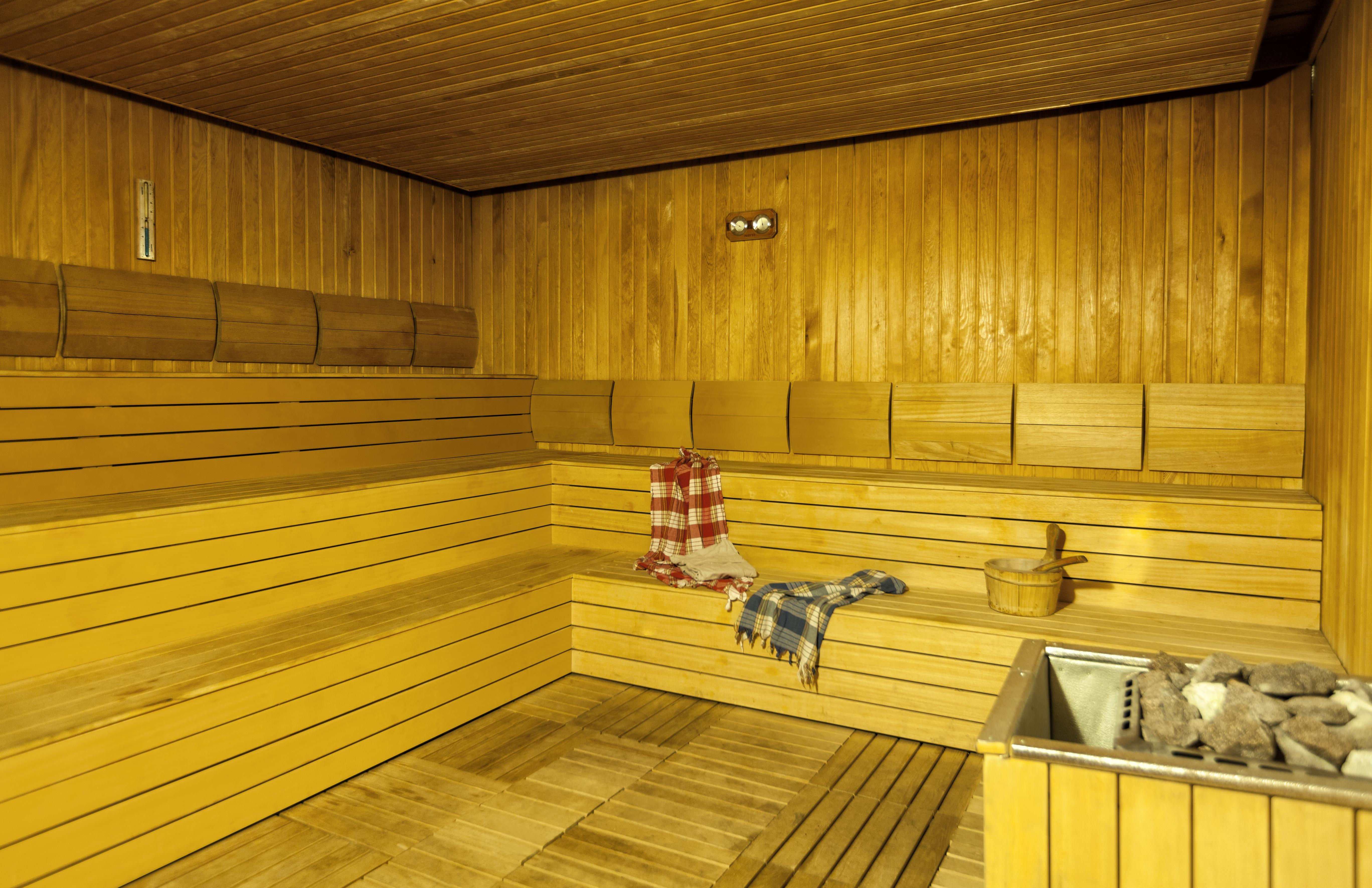 Готель Ramada Plaza By Wyndham Izmit Коджаелі Екстер'єр фото A Finnish sauna